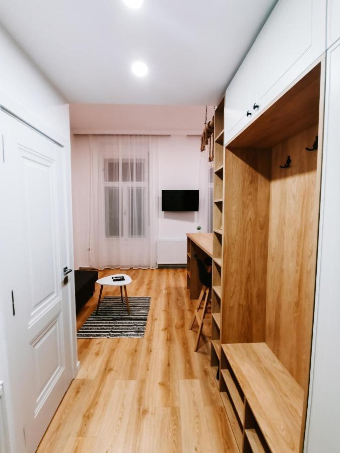 Fly Residence Арад Экстерьер фото