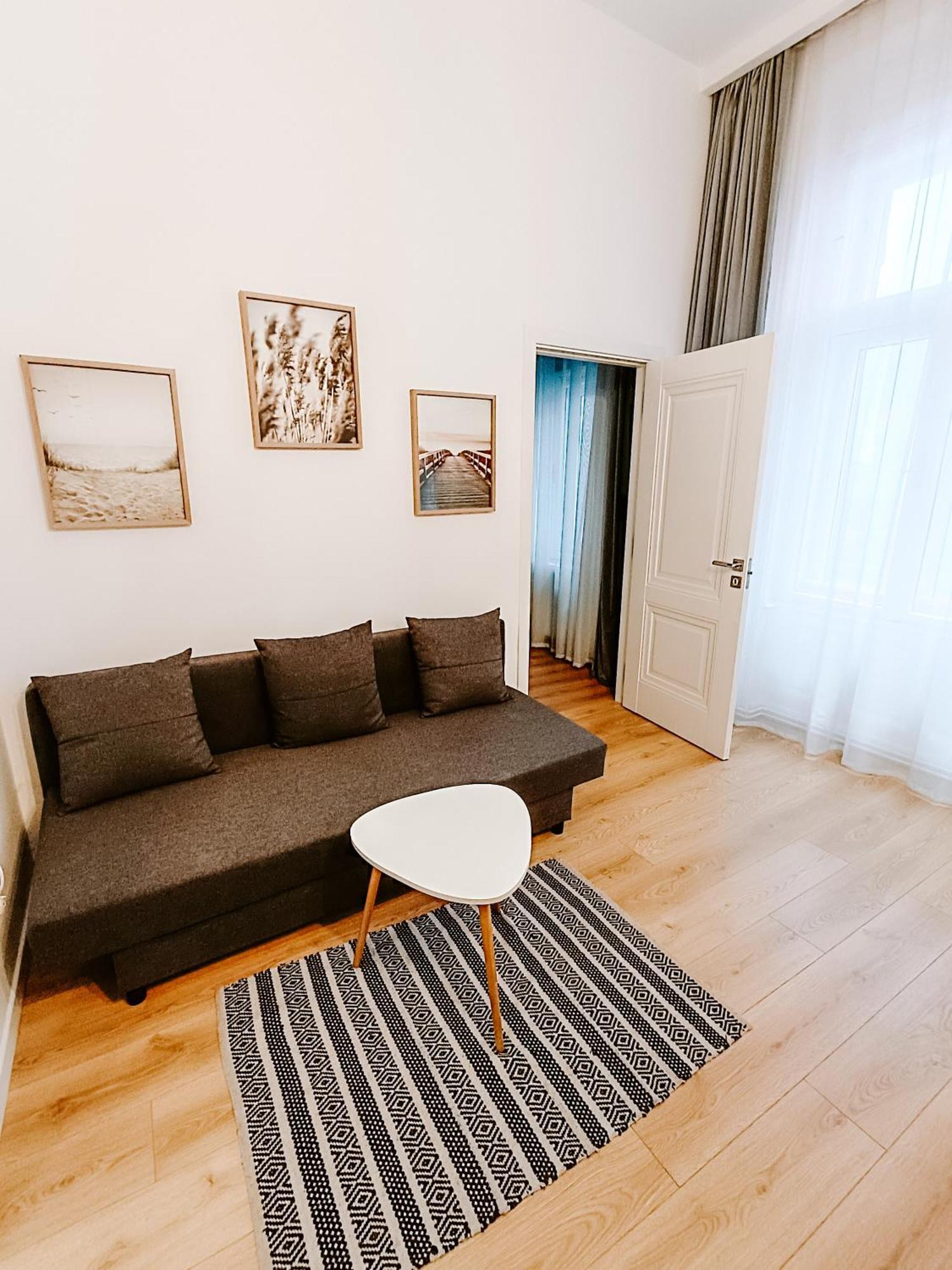 Fly Residence Арад Экстерьер фото